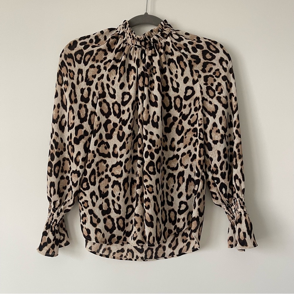 LOFT CHEETAH LEOPARD PRINT BLOUSE SIZE SP